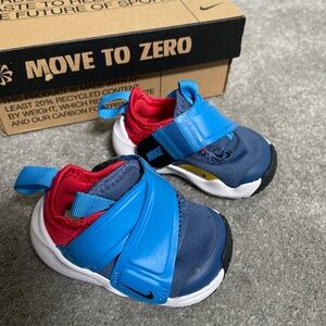 Baby boy Nike crib shoes
